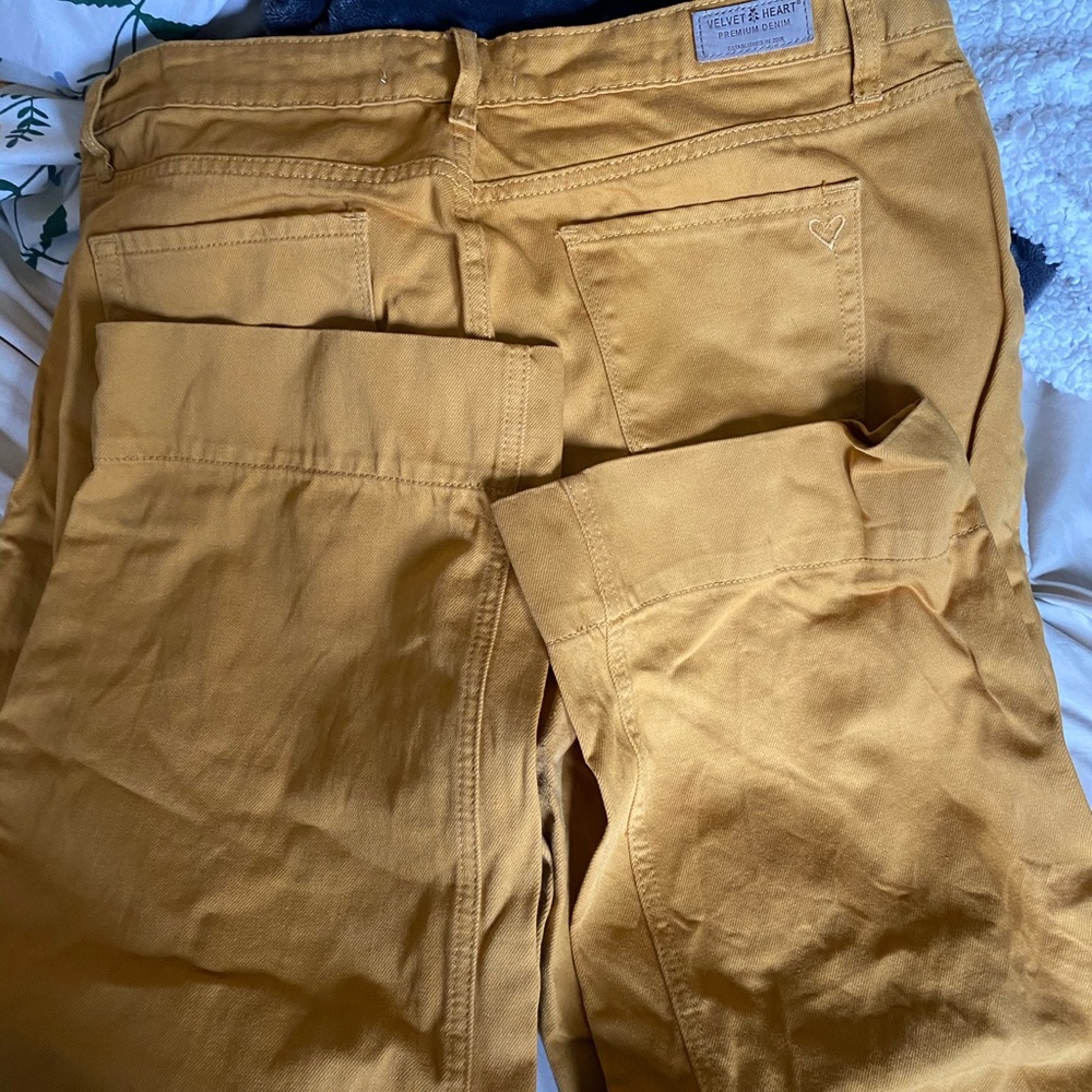 Fun Yellow Pants - Picture 3 of 3